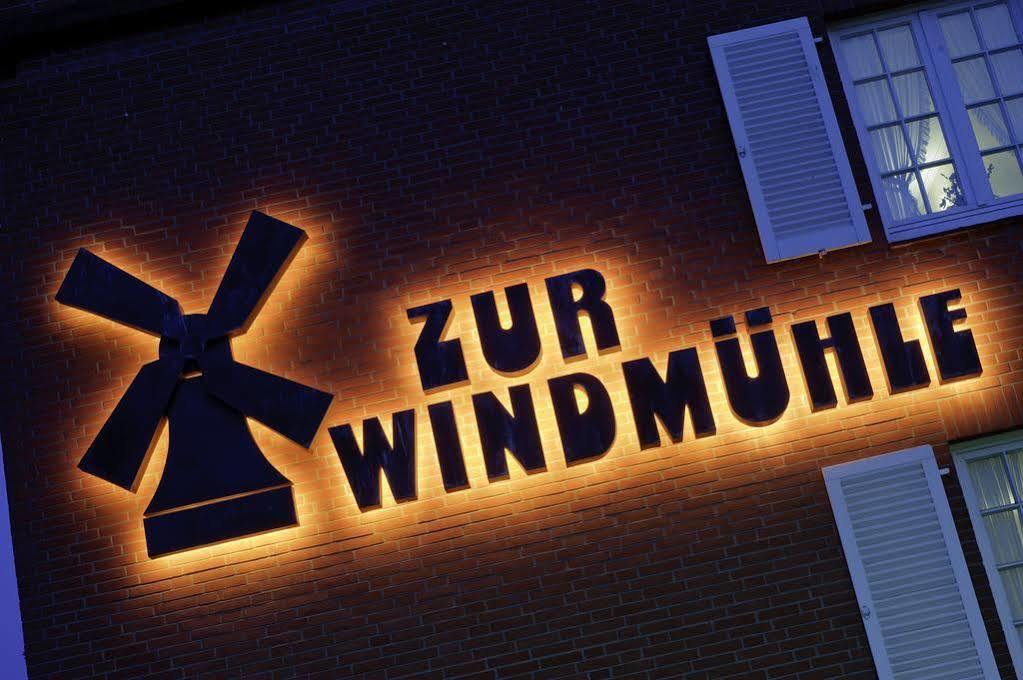 Hotel Zur Windmuhle Stapelfeld Buitenkant foto